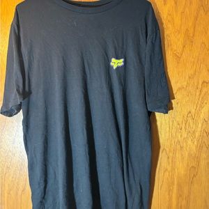 Men’s Medium Fox Tee